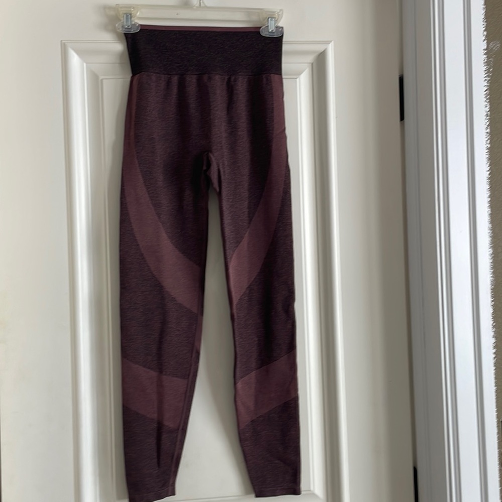 PINK Victoria Secrets legging